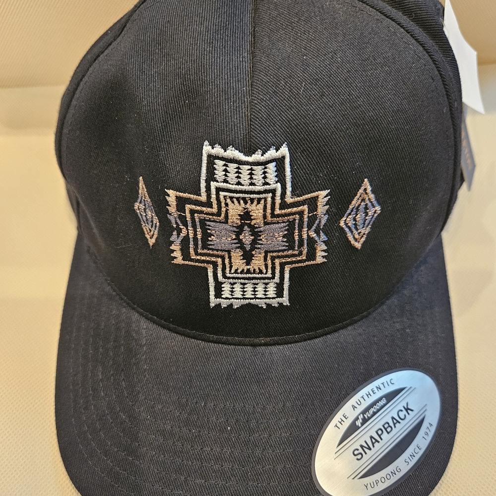 Pendleton Black Hat with Harding Pattern